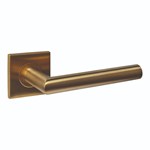 Intersteel Deurkruk Q 04 op rozet verdekt 53x53x6mm PVD messing mat
